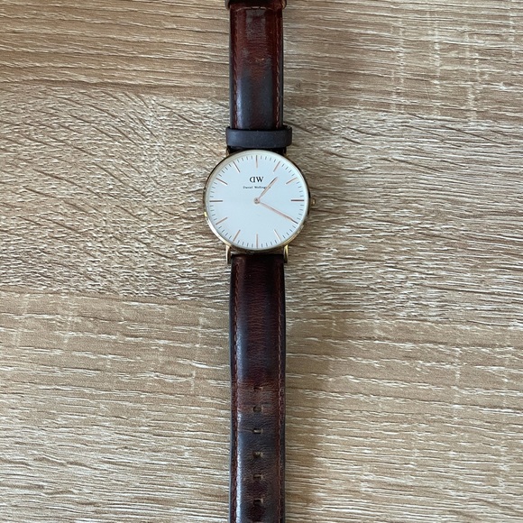Daniel Wellington Watch main image 4